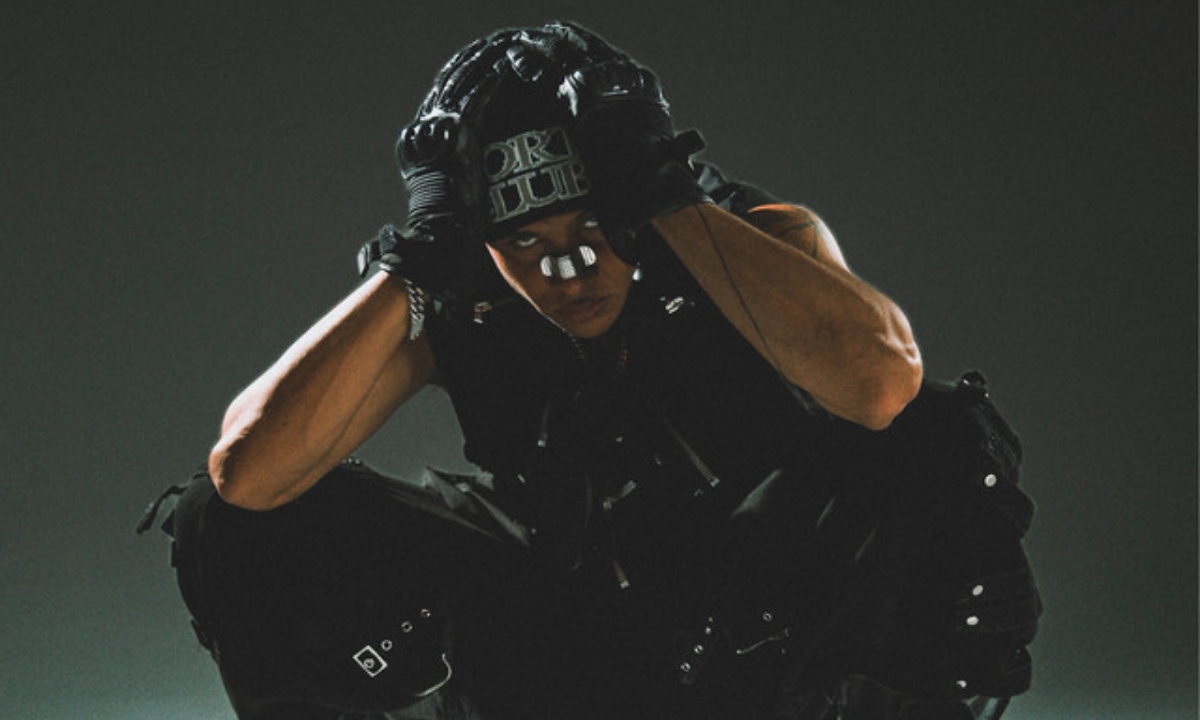 Digital Dreams / Kelvyn Colt